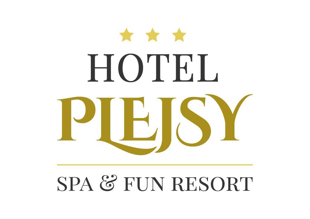 Plejsy Hotel Krompachy Esterno foto